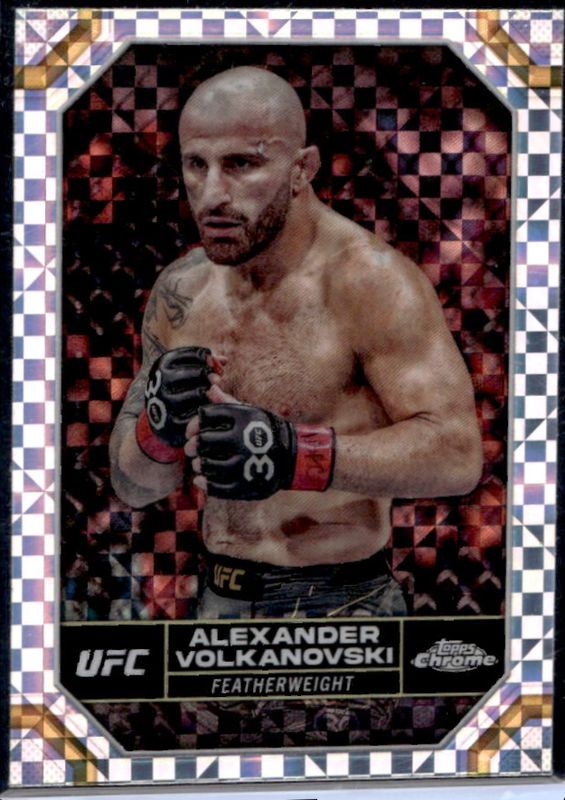 Alexander Volkanovski 2024 Topps Chrome UFC #7 X-Fractor RAW