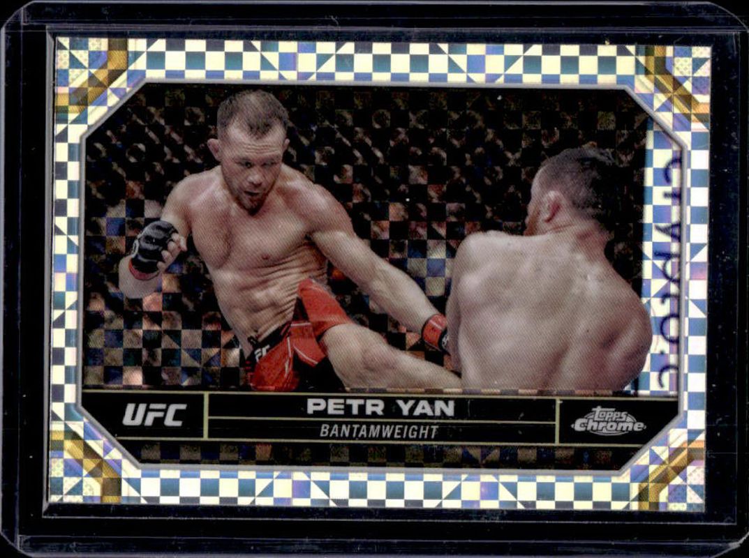 2024 Topps Chrome UFC #156 X-Fractor