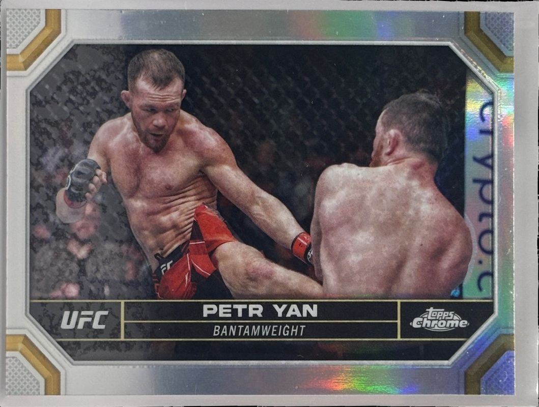 2024 Topps Chrome UFC #156 Refractor