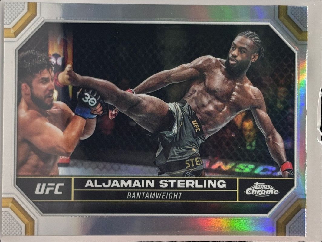 Aljamain Sterling 2024 Topps Chrome UFC #12 Refractor RAW
