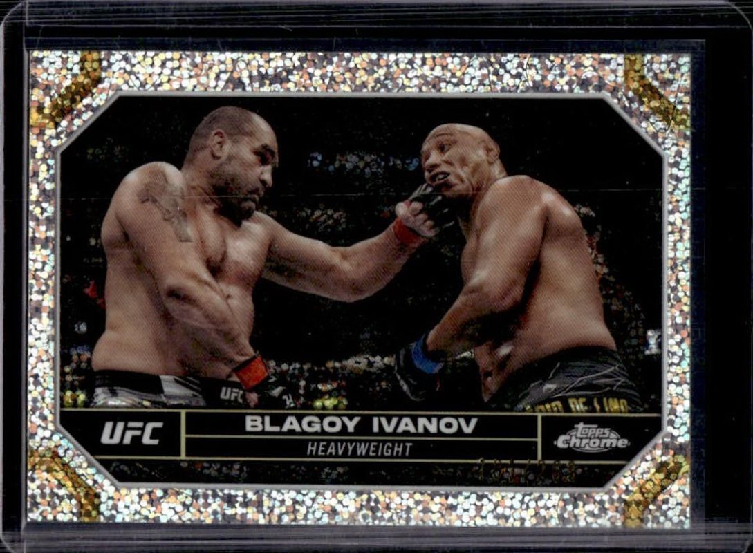 2024 Topps Chrome UFC #28 Speckle Refractor /299