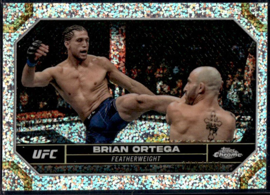 2024 Topps Chrome UFC #33 Speckle Refractor /299