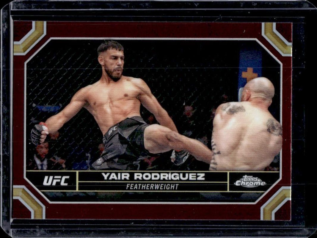 Yair Rodriguez 2024 Topps Chrome UFC #197 Magenta Refractor RAW