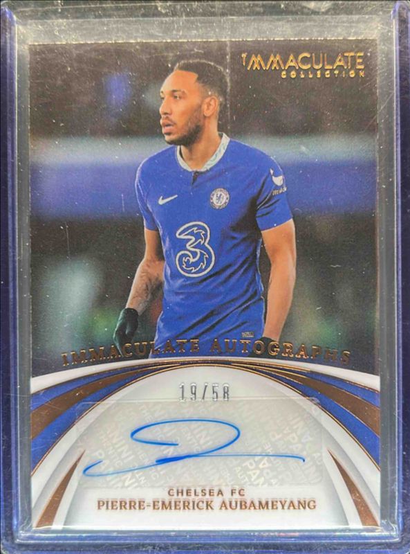 Pierre-Emerick Aubameyang 2022 Immaculate #IA-PEA Immaculate Autographs /99 RAW