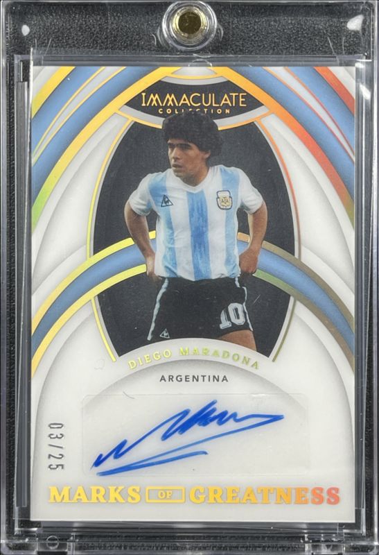 Diego Maradona 2022 Immaculate #MG-DM Marks of Greatness /3 RAW