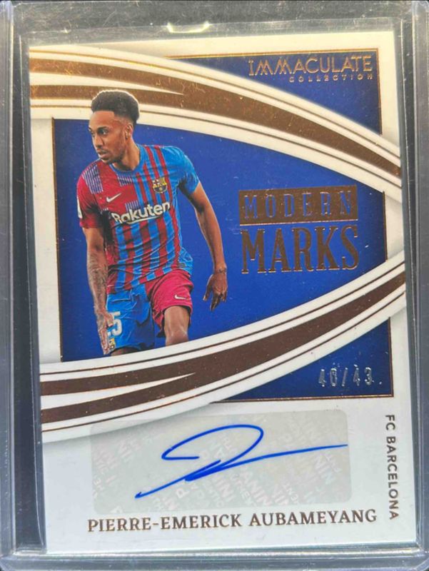 Pierre-Emerick Aubameyang 2022 Immaculate #MM-PEA Modern Marks /99 RAW