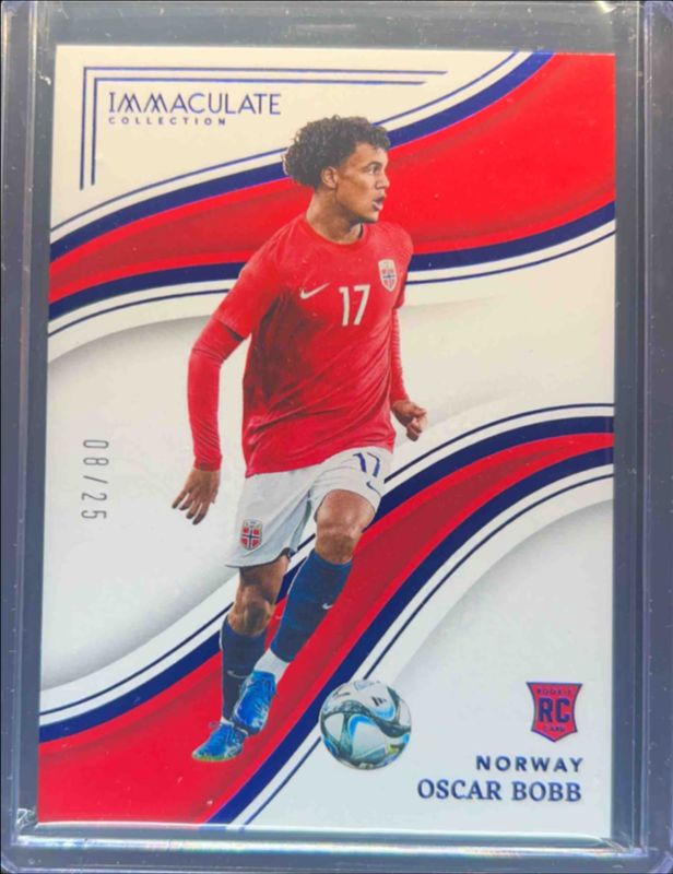 2023 Immaculate #41 Sapphire /25