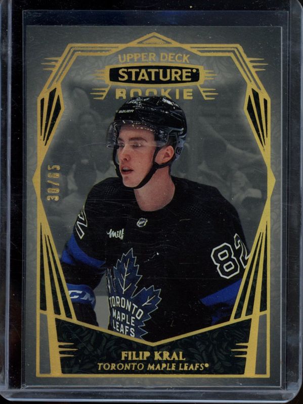 2022 Upper Deck Stature #132 Design Variant /65