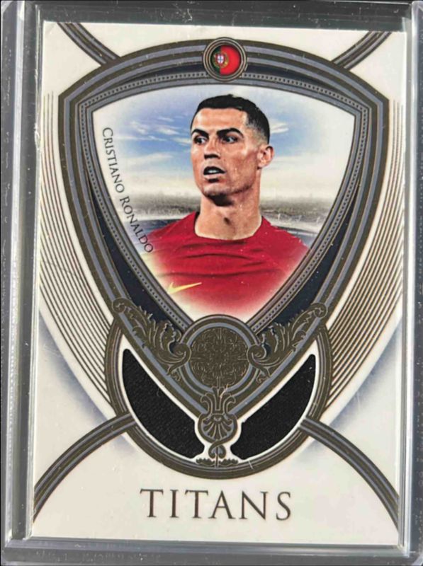 Cristiano Ronaldo 2024 Futera Unique World Football #TT22 Titans Relics - SN21 /21 RAW