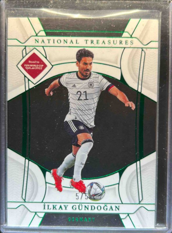 2022 National Treasures World Cup #67 Emerald /5