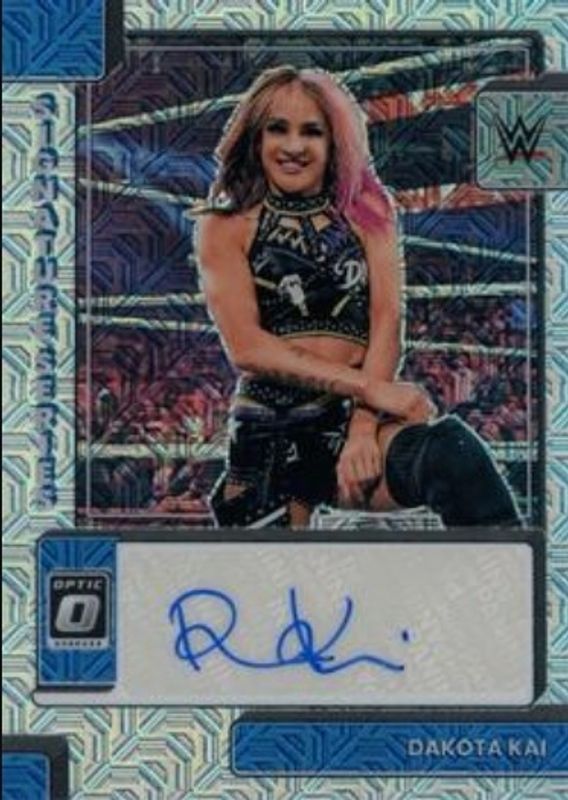 Dakota Kai 2023 Chronicles WWE #DO-DAK Donruss Optic Signatures Series - Mojo /25 RAW