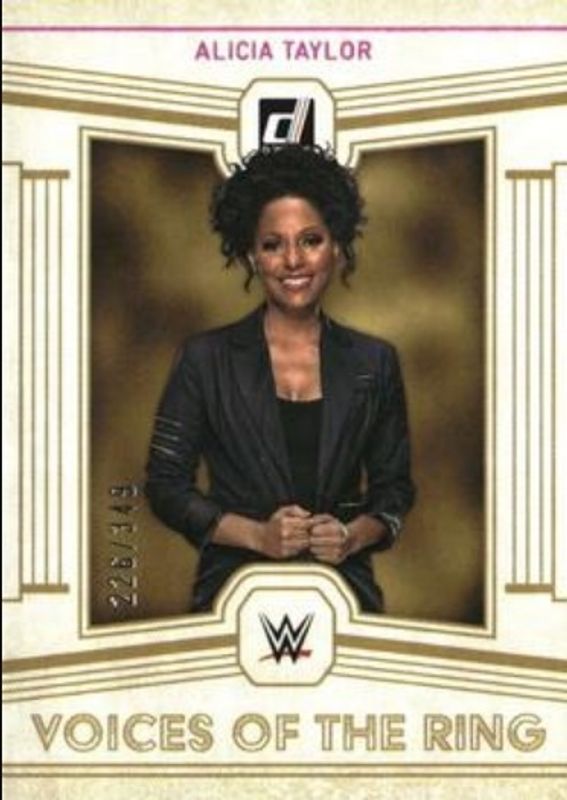 2023 Chronicles WWE #195 Pink /199