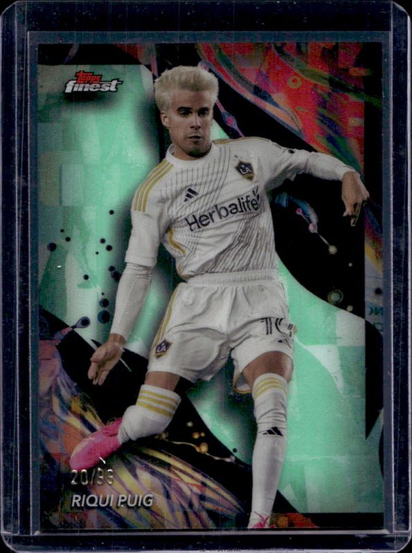 Riqui Puig 2024 Topps Finest MLS #160 Neon Green Refractor RAW