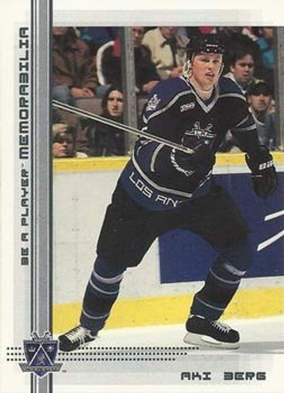 2000 In The Game Be a Player Memorabilia #309 Base