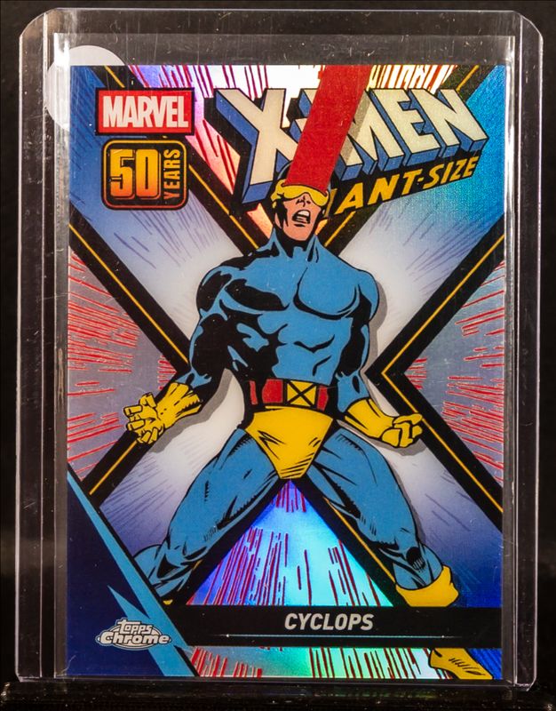 Cyclops 2025 Topps Chrome #XM-10 X-Men Giant Size 50th Anniversary RAW