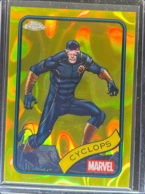 Cyclops 2025 Topps Chrome #107 Yellow Lava Refractor RAW