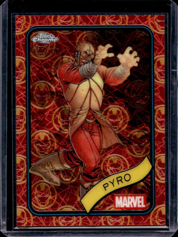 2025 Topps Chrome #66 Iron Man Red & Gold Lazer Refractor /100