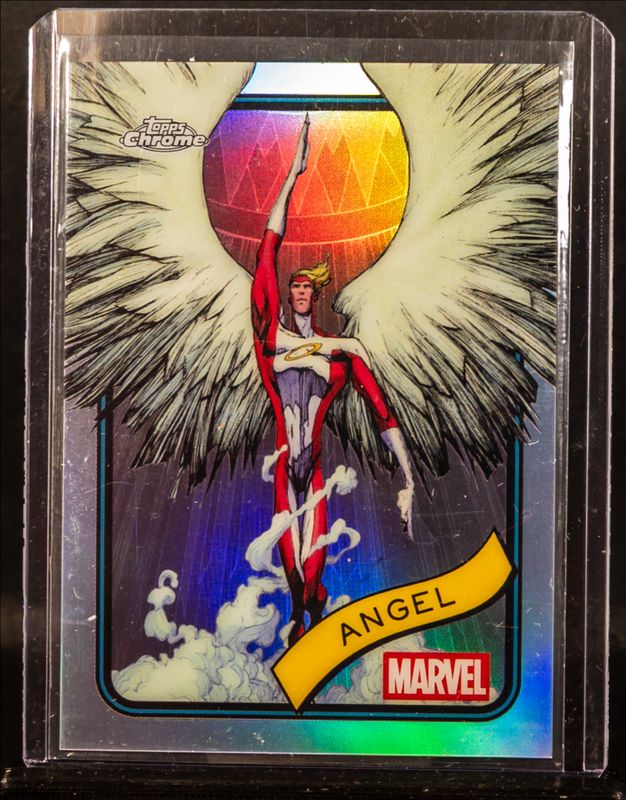 Angel 2025 Topps Chrome #186 Refractor RAW