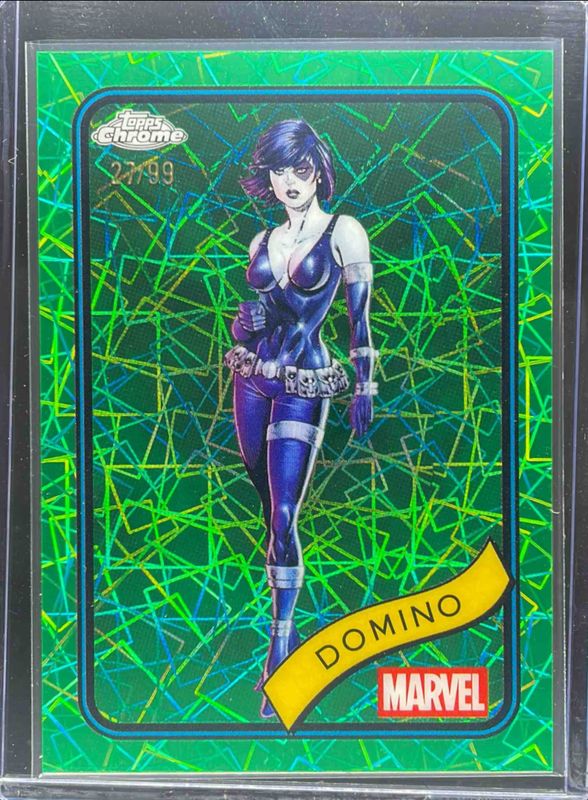 Domino 2025 Topps Chrome #154 Hulk Green Lazer Refractor /99 RAW