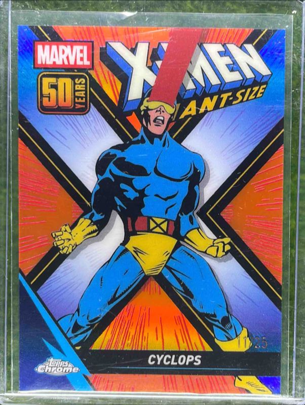 Cyclops 2025 Topps Chrome #XM-10 X-Men Giant Size 50th Anniversary - Orange /25 RAW