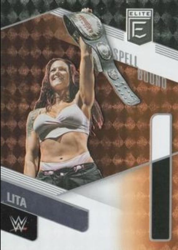 2023 Elite WWE #25 Spellbound - Orange /49