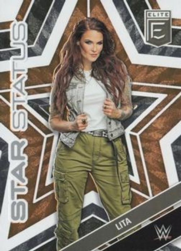 2023 Elite WWE #3 Star Status - Orange /49