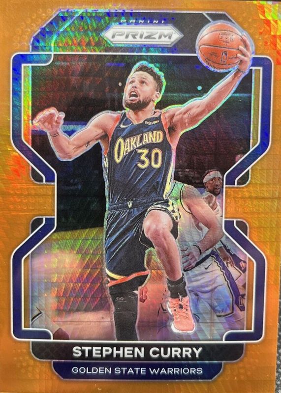 Stephen Curry 2021 Prizm #154 Factory Set Orange Hyper PSA 10