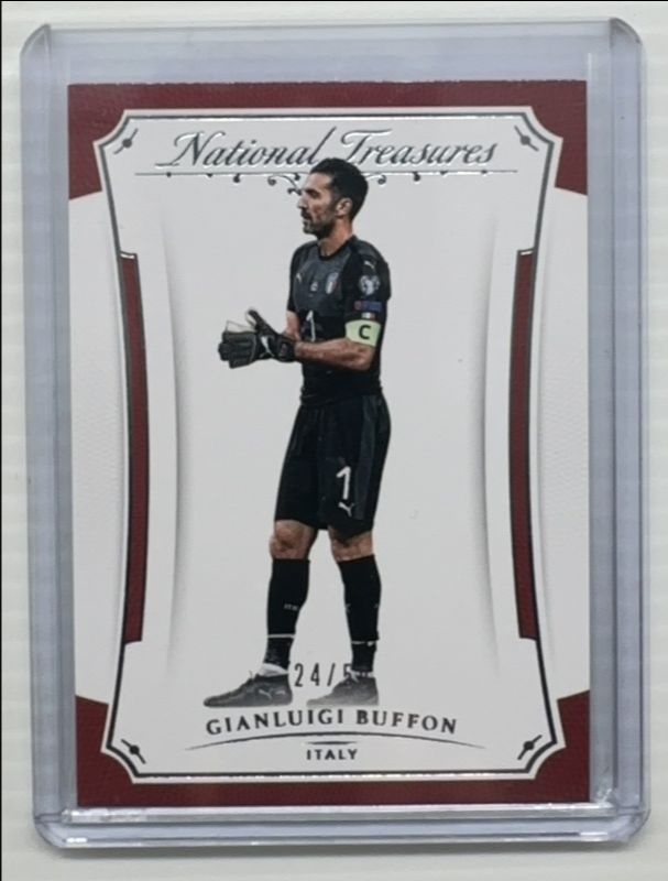 Gianluigi Buffon 2018 National Treasures #52 Base /50 RAW