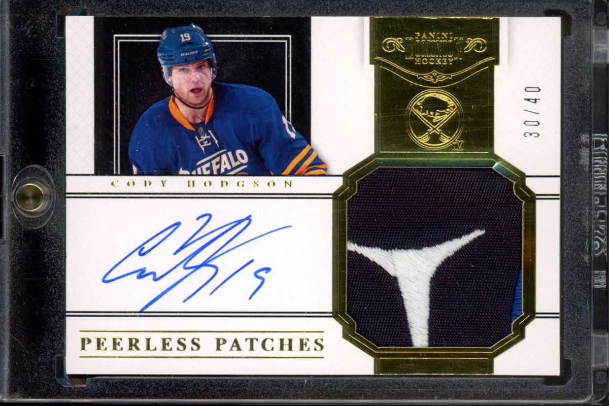 Cody Hodgson 2011 Dominion #10 Peerless Patches Autographs /40 Rookie RAW