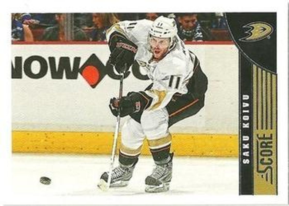 2013 Score #9 Red Back