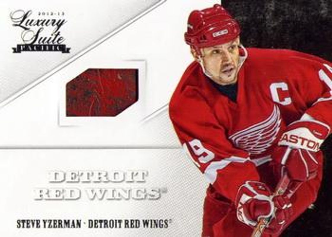 2012 Panini Rookie Anthology #42 Pacific Luxury Suite Memorabilia