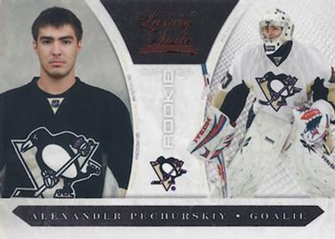 2010 Panini Luxury Suite #213 Base /899