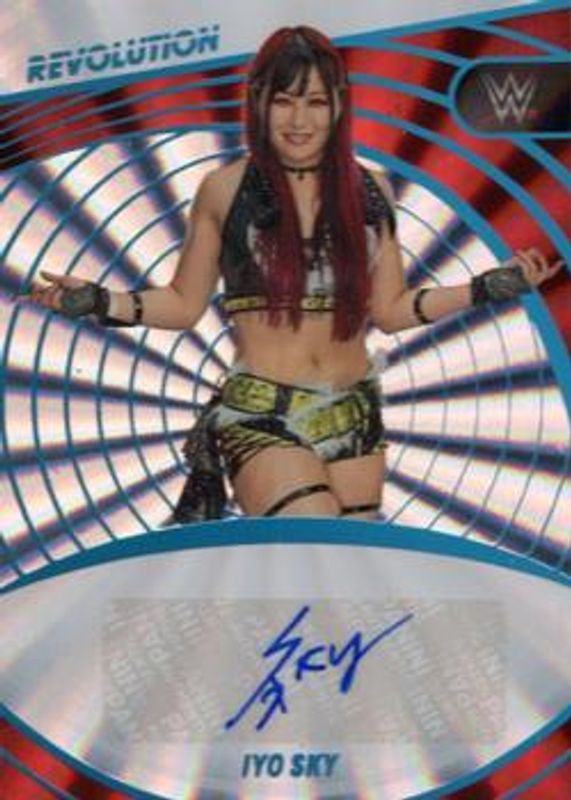 2023 Revolution WWE #AG-ISY Autographs - Sunburst /99
