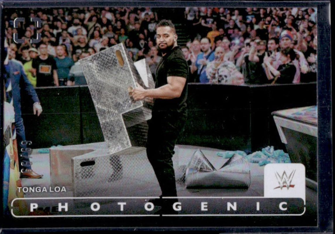 Tonga Loa 2024 Photogenic WWE #67 Silver /99 RAW