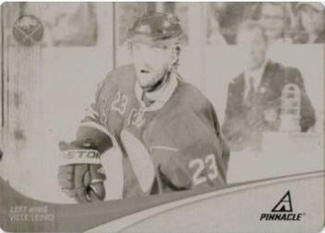 2011 Pinnacle #100 Printing Plate Black /1