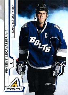 2010 Pinnacle #22 Base /299