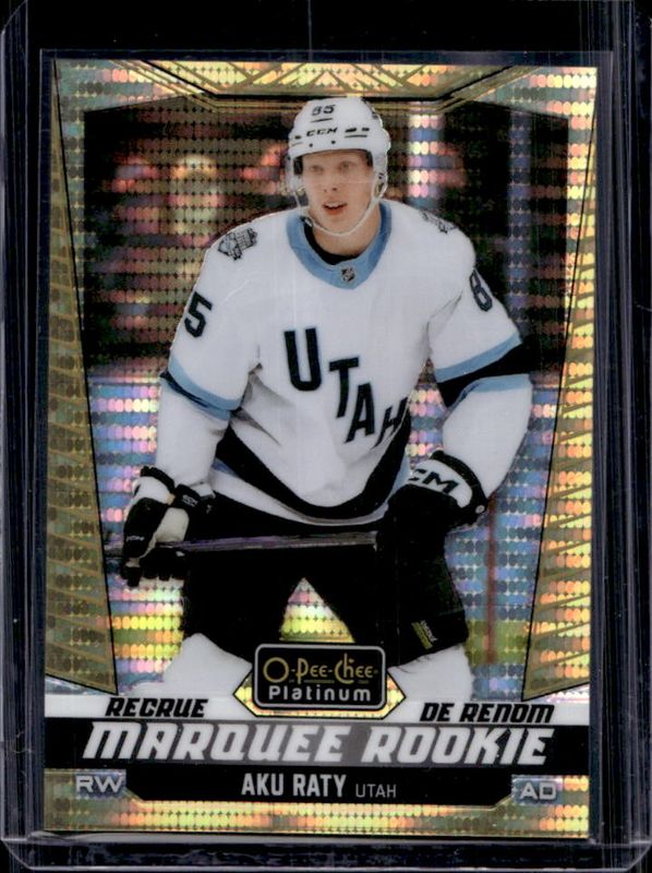 2024 O-Pee-Chee Platinum #211 Seismic Gold /50