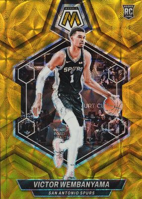 2023 Mosaic #238 International Gold /10