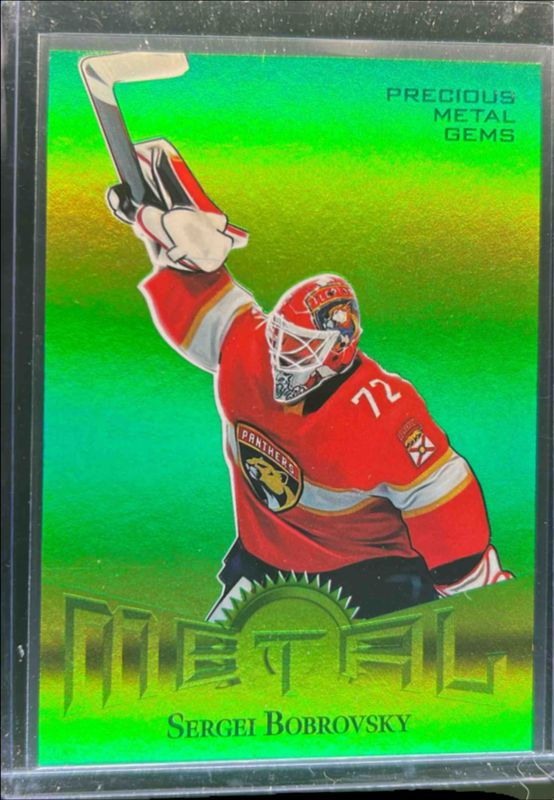 Sergei Bobrovsky 2024 Metal Universe #RT-10 2013 Retro - Green Precious Metal Gems /10 RAW