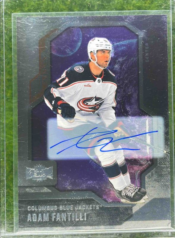 Adam Fantilli 2024 Metal Universe #8 Base Autographs RAW