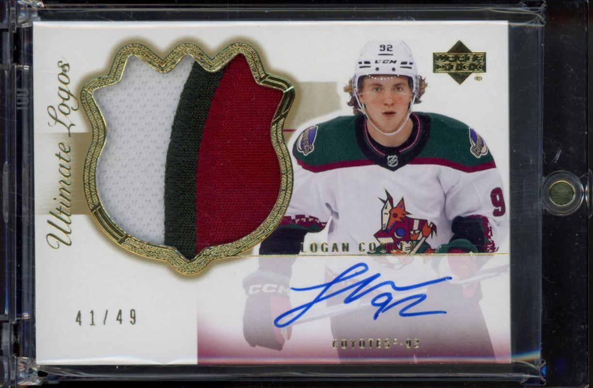 Logan Cooley 2023 Ultimate Collection #03R-LC 2003 Rookie Retro Material Signatures - Gold Patch /25 RAW