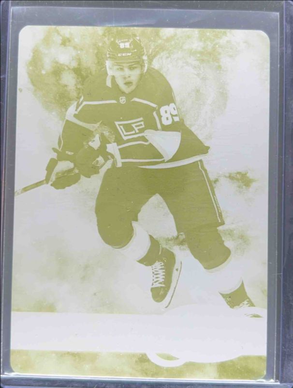 2021 Metal Universe #R-15 1997 Retro Rookies - Printing Plates Yellow /1