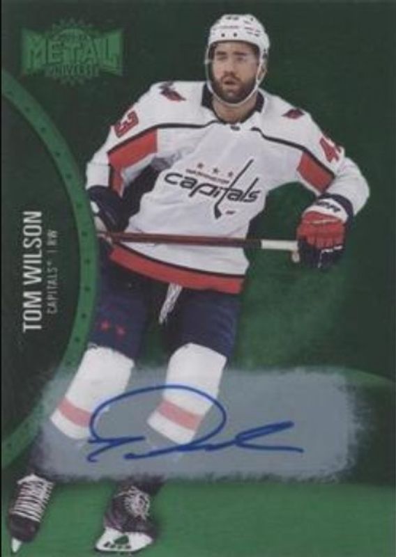 Tom Wilson 2021 Metal Universe #57 Autographs Green /10 RAW