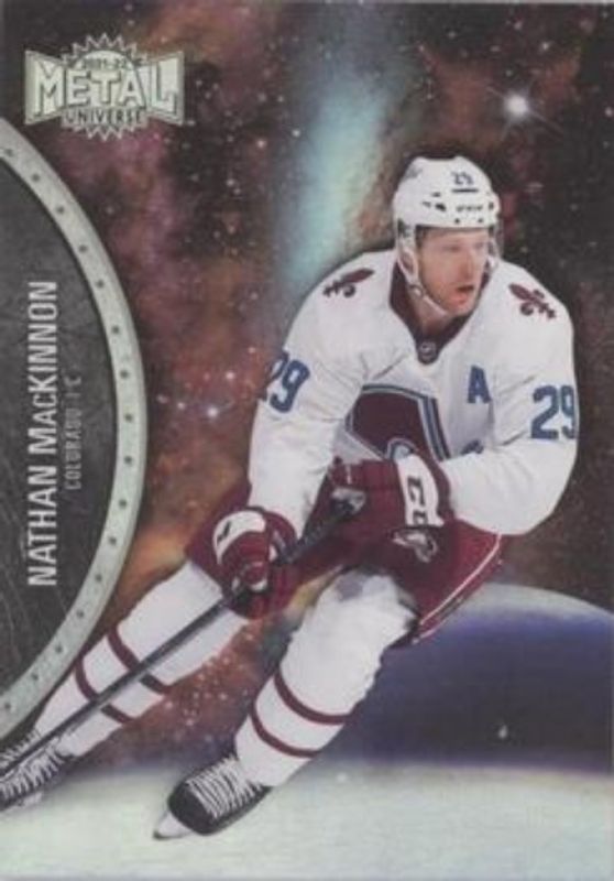 Nathan MacKinnon 2021 Metal Universe #130 Spectrum RAW