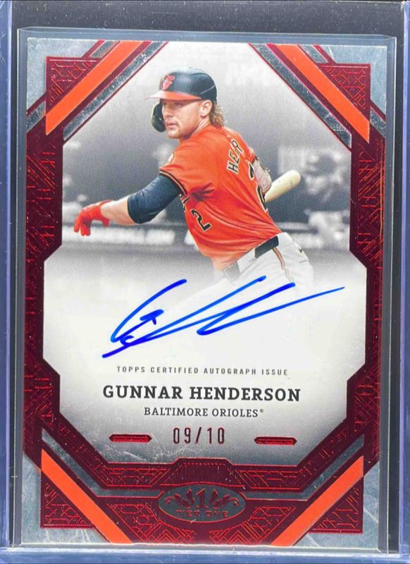 Gunnar Henderson 2025 Topps Tier One #T1A-GH Tier One Autographs - Red Foil /10 RAW