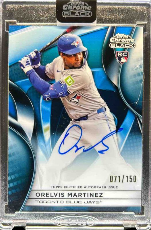 Orelvis Martinez 2025 Topps Chrome Black #CBA-OM Autographs - Blue Refractor /150 Rookie RAW