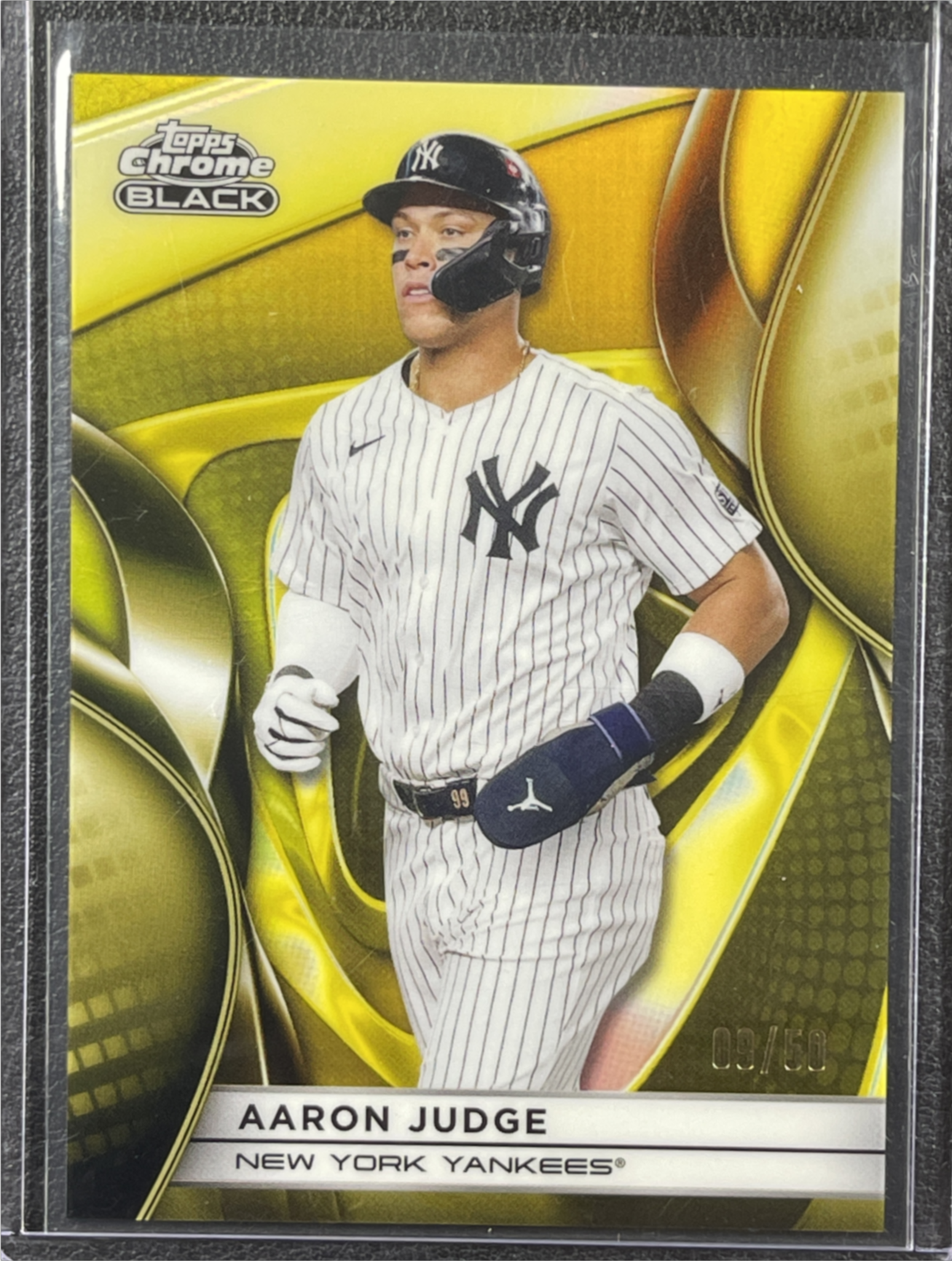 2025 Topps 田中正義 Black Refractor 07/10 Aaron Judge 2025 Topps Chrome Black #99 Gold Refractor /50 Price