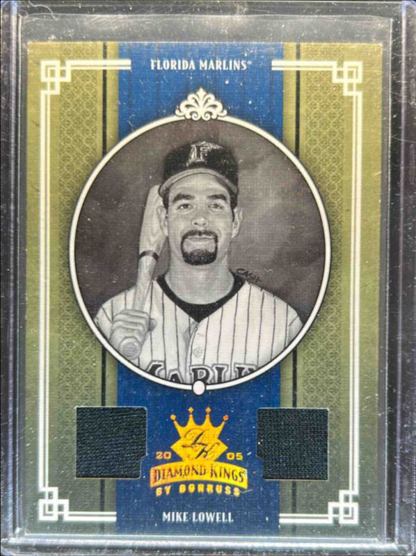 Mike Lowell 2005 Diamond Kings #97 Materials - Bronze Black & White /50 RAW