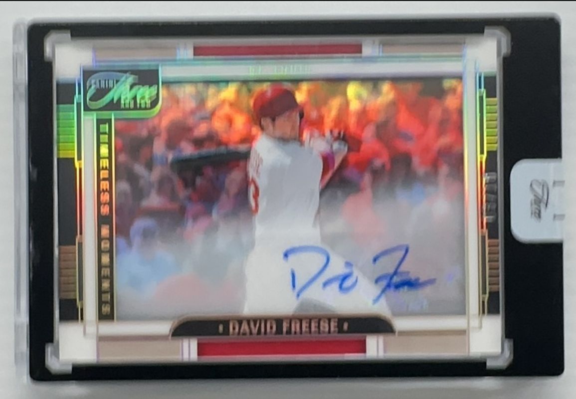 2024 Panini Three and Two #TMS-DF Timeless Moments Signatures /32