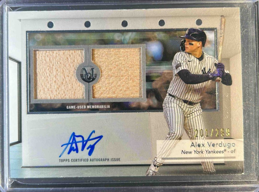 2024 Topps Museum Collection #SWDRA-AV Single Player Signatures Swatches Dual Relic Autographs /299
